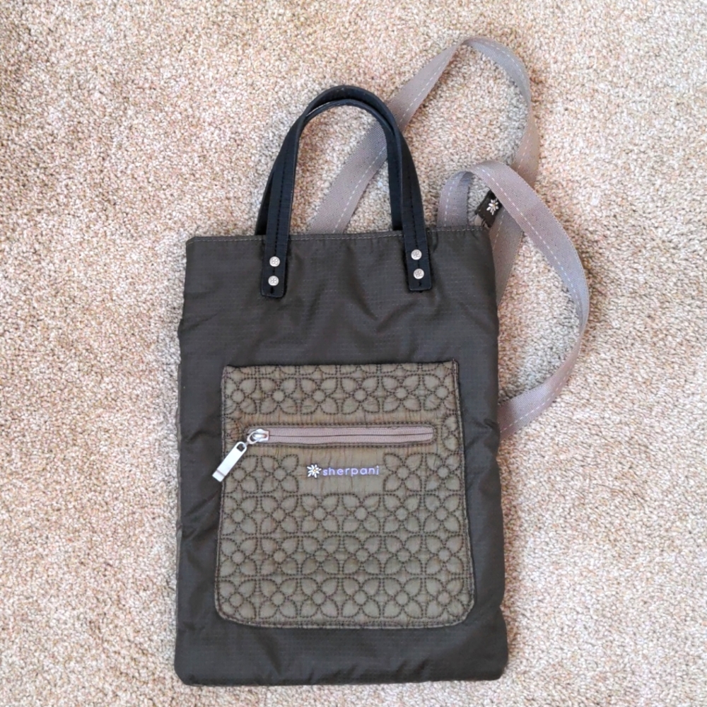 Sherpani Crossbody Bag